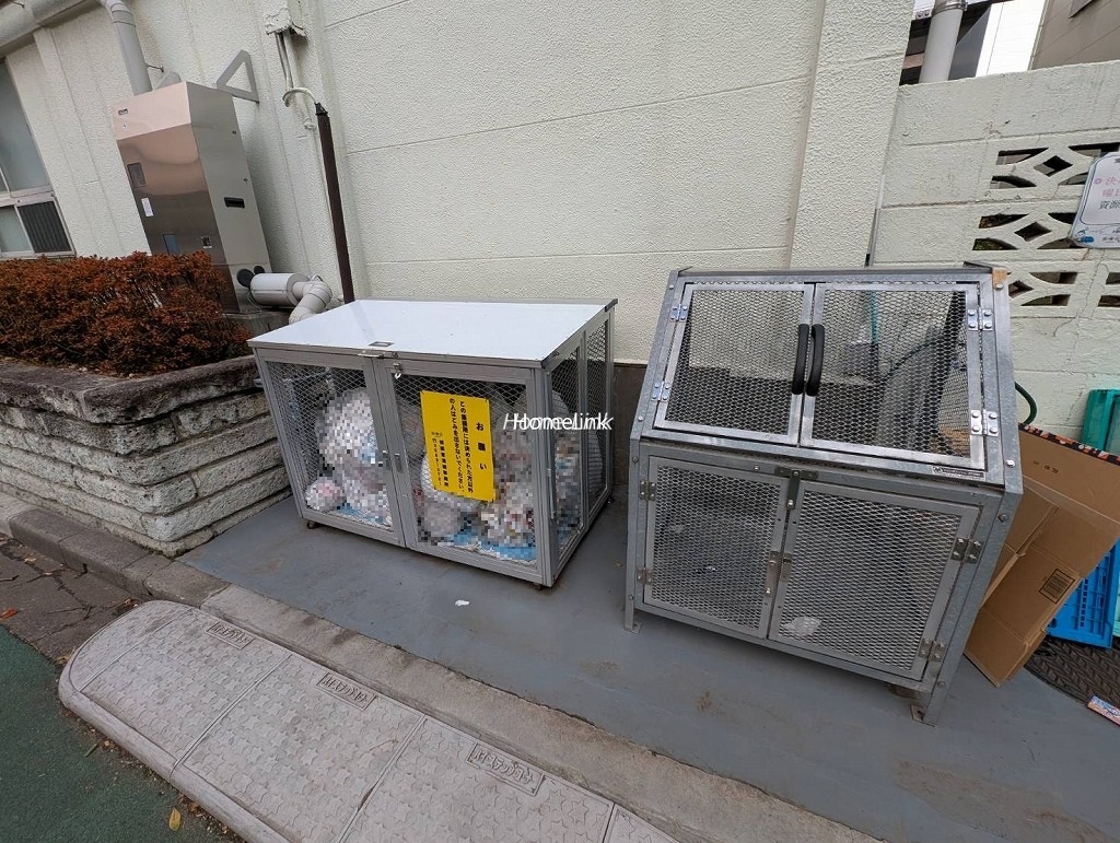 板橋コーポラス　ゴミ置き場